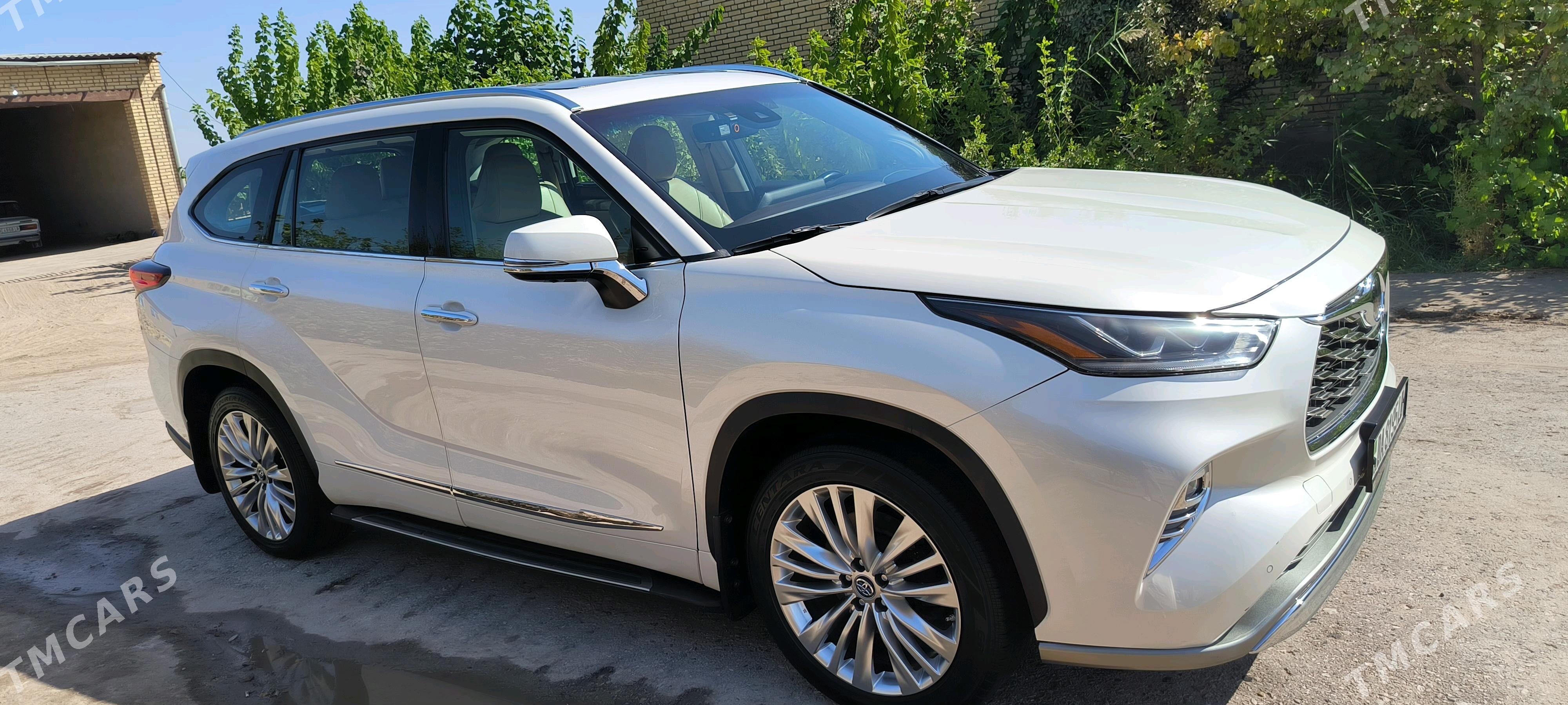 Toyota Highlander 2021 - 680 000 TMT - Сакар - img 2