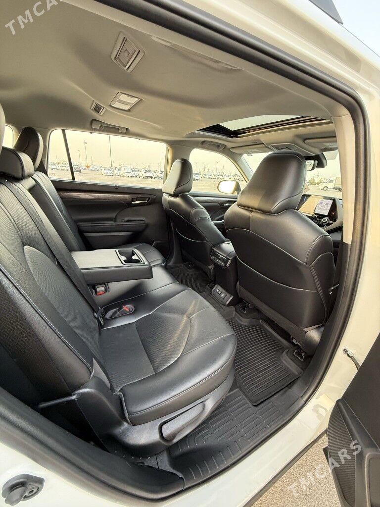 Toyota Highlander 2022 - 700 000 TMT - Ашхабад - img 6