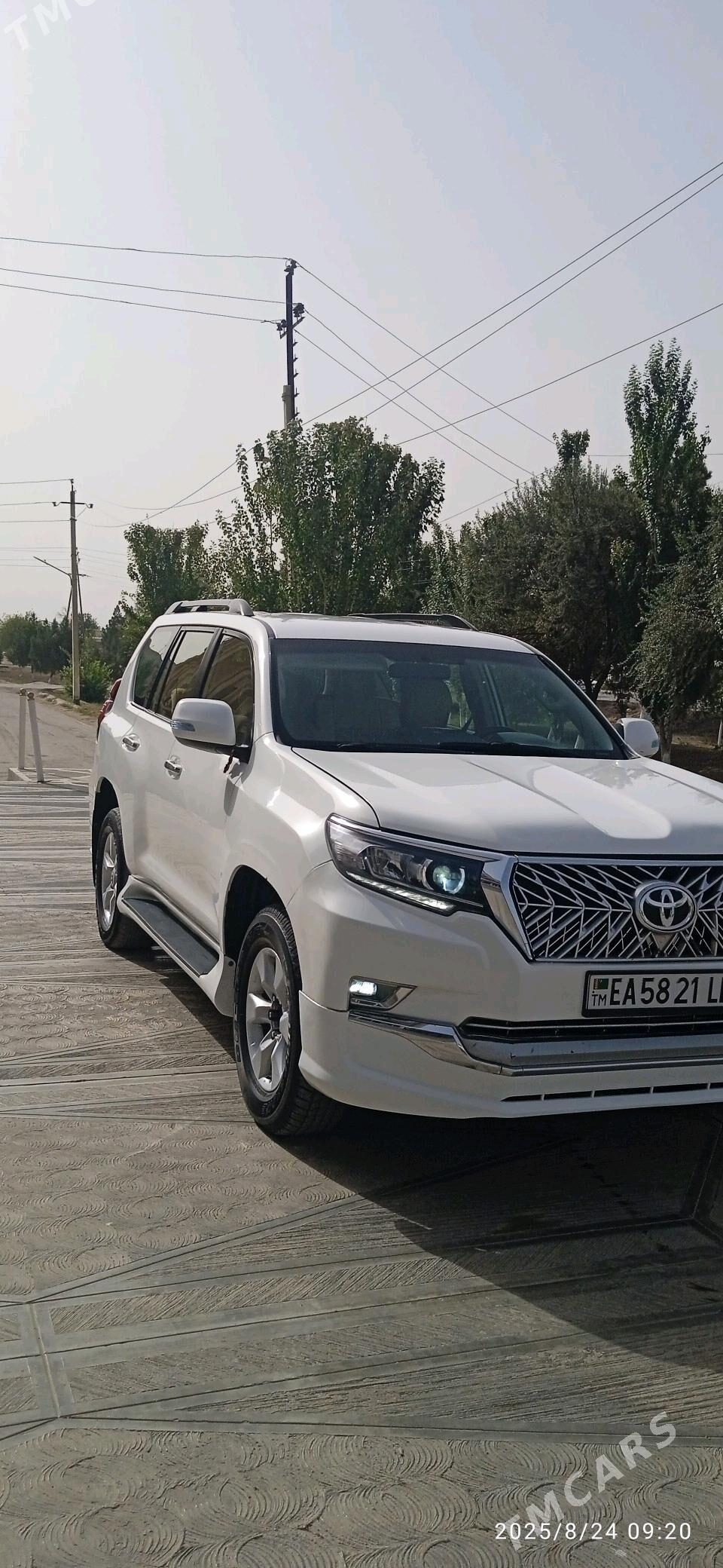 Toyota Land Cruiser Prado 2012 - 460 000 TMT - Kerki - img 6