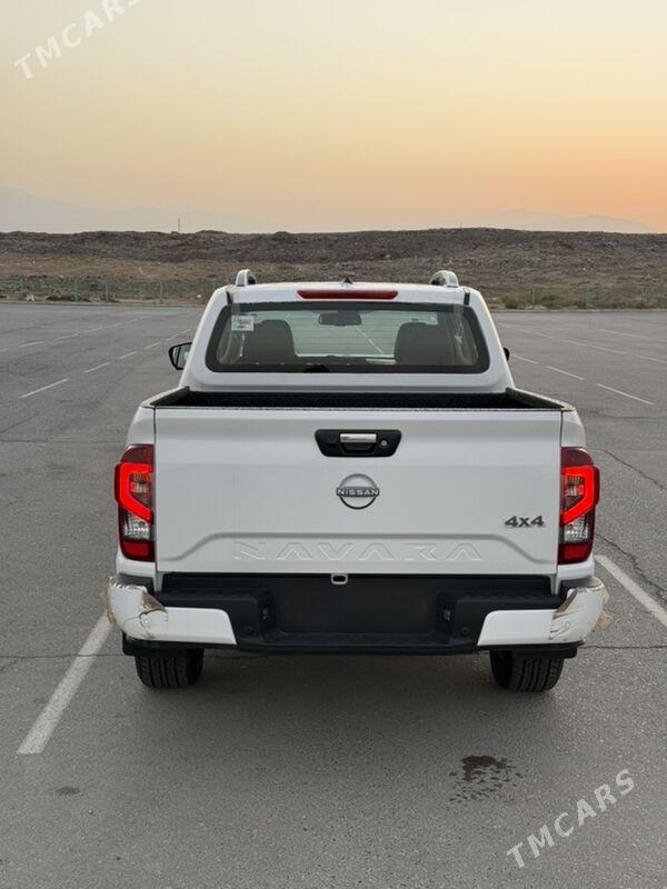 Nissan Navara 2024 - 432 000 TMT - Ашхабад - img 5
