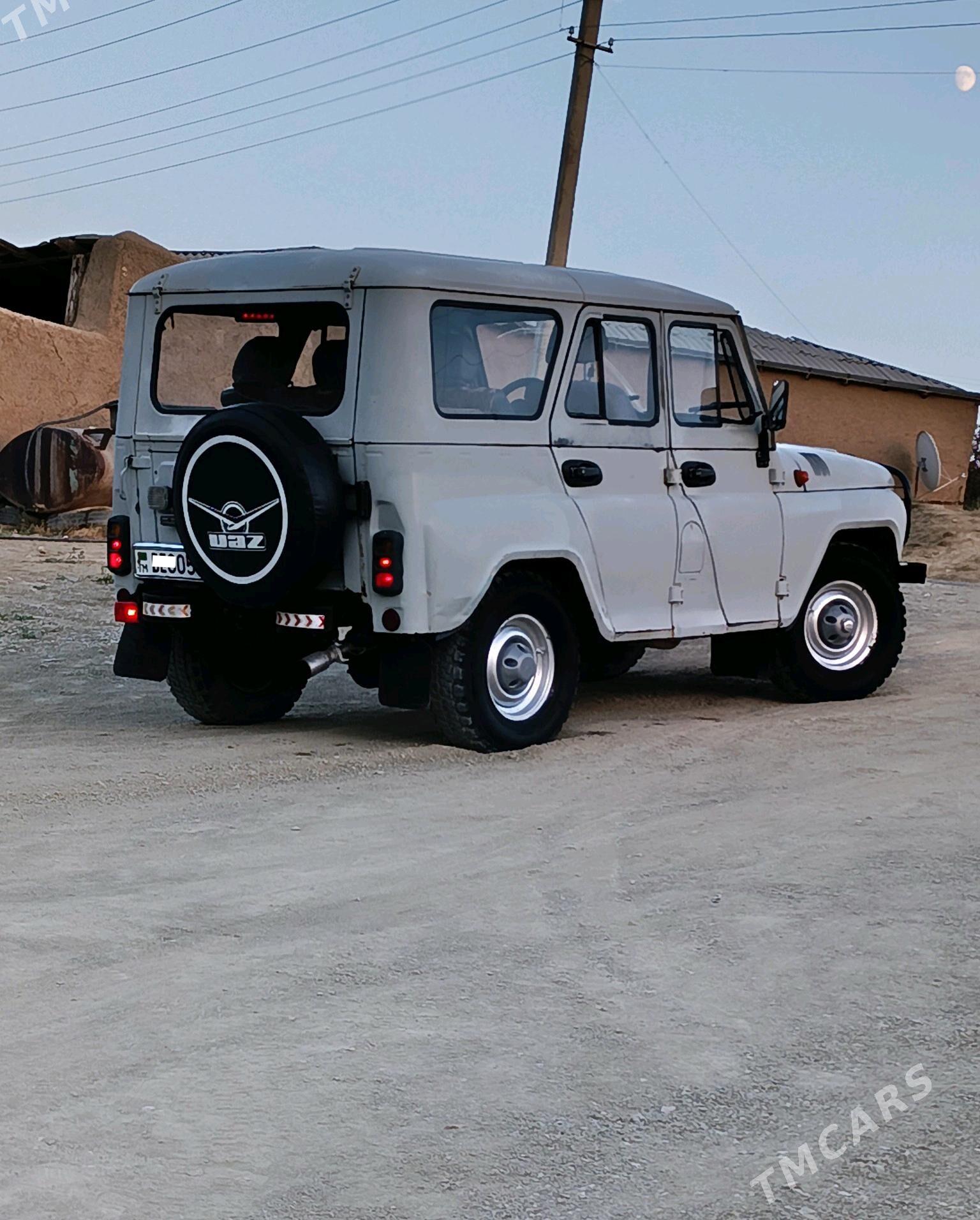 UAZ 469 2002 - 62 000 TMT - Бахарден - img 9
