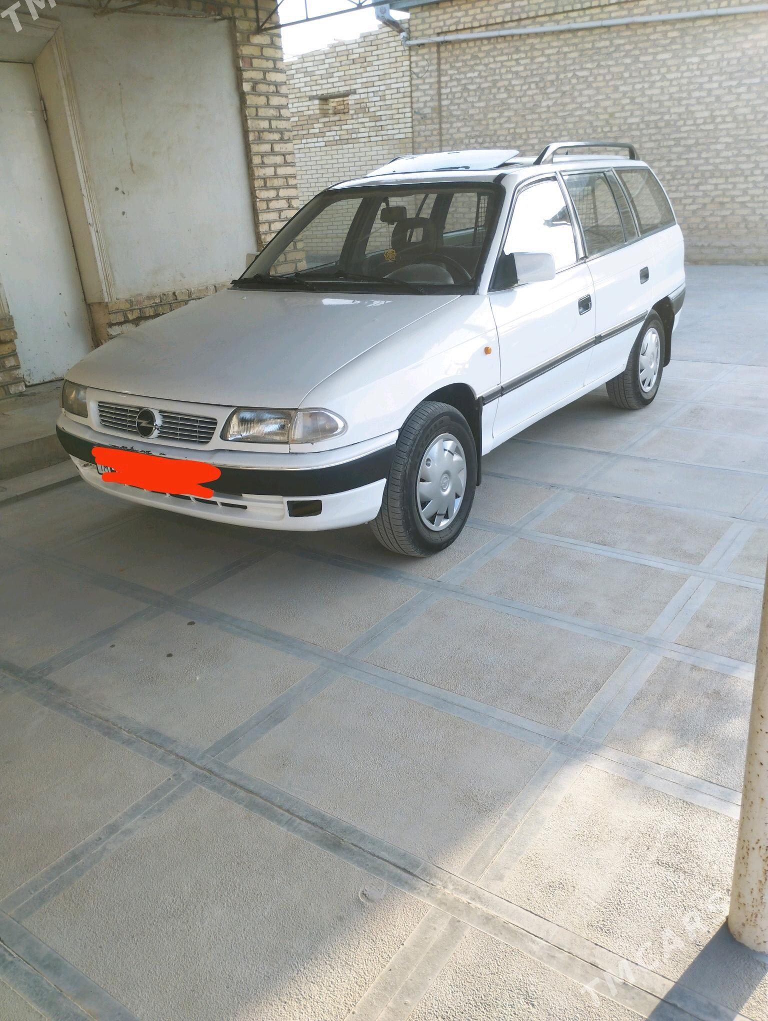 Opel Astra 1993 - 34 000 TMT - Мары - img 2