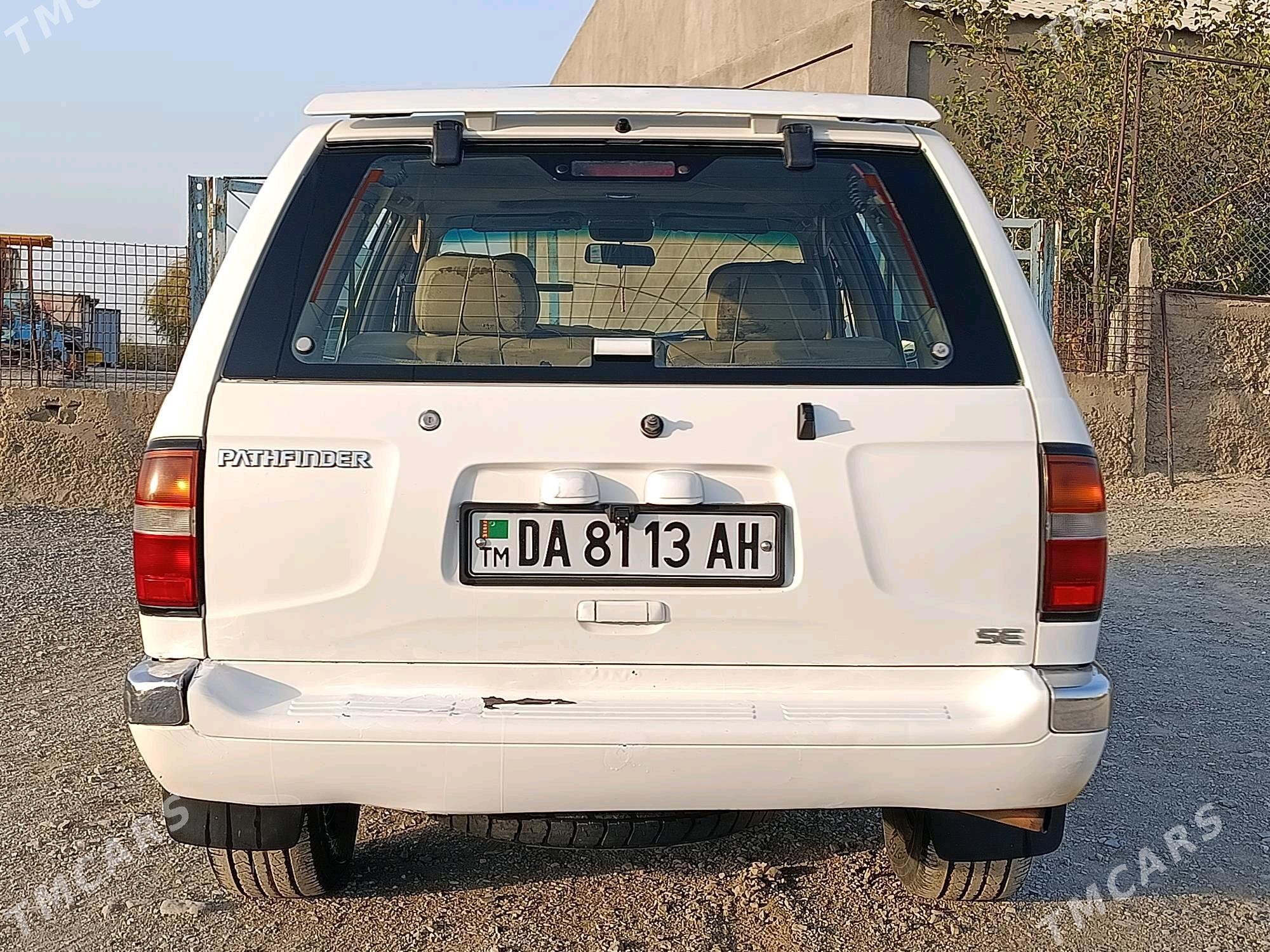Nissan Pathfinder 1998 - 80 000 TMT - Bäherden - img 4