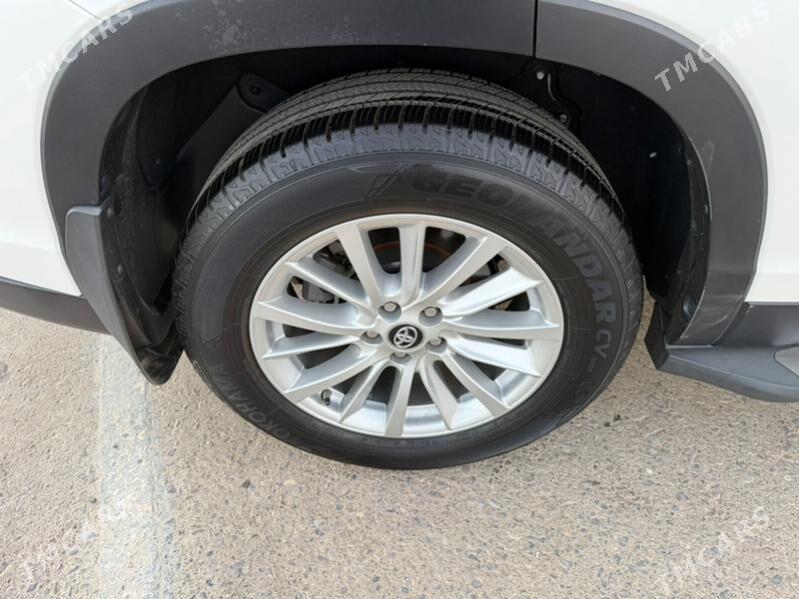 Toyota Highlander 2019 - 551 000 TMT - Ашхабад - img 9