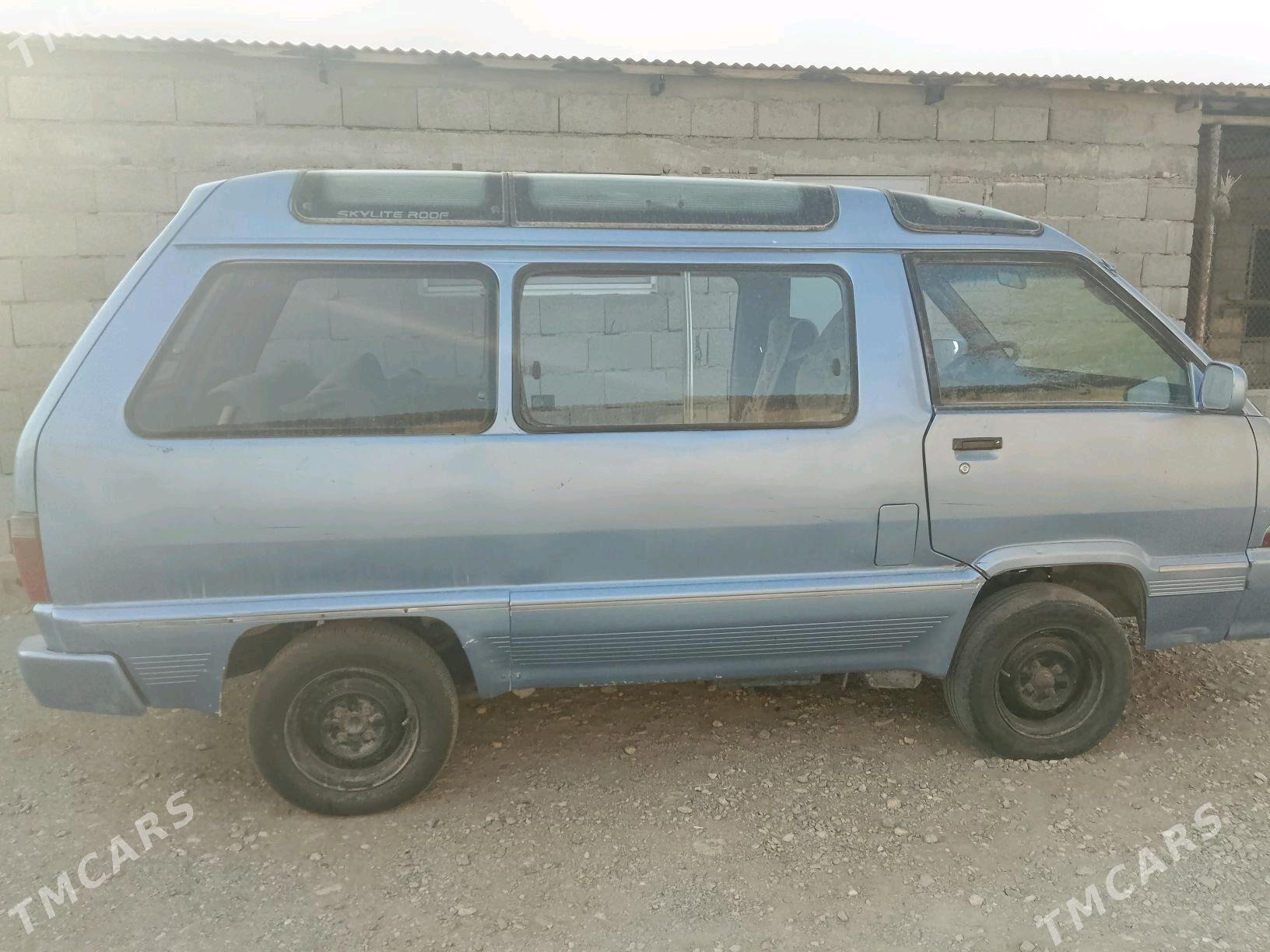 Toyota Town Ace 1989 - 30 000 TMT - Magtymguly - img 3