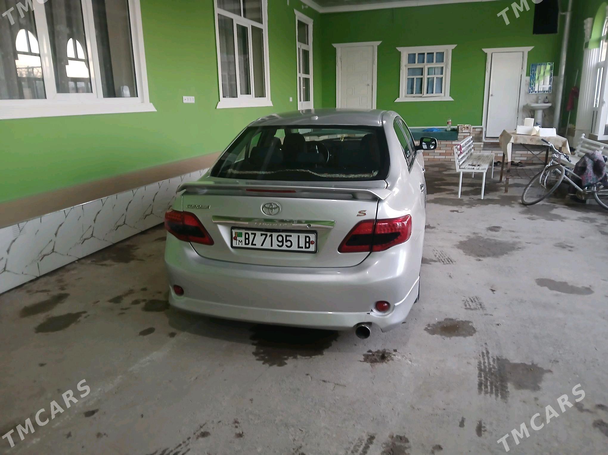 Toyota Corolla 2010 - 140 000 TMT - Чарджоу - img 5