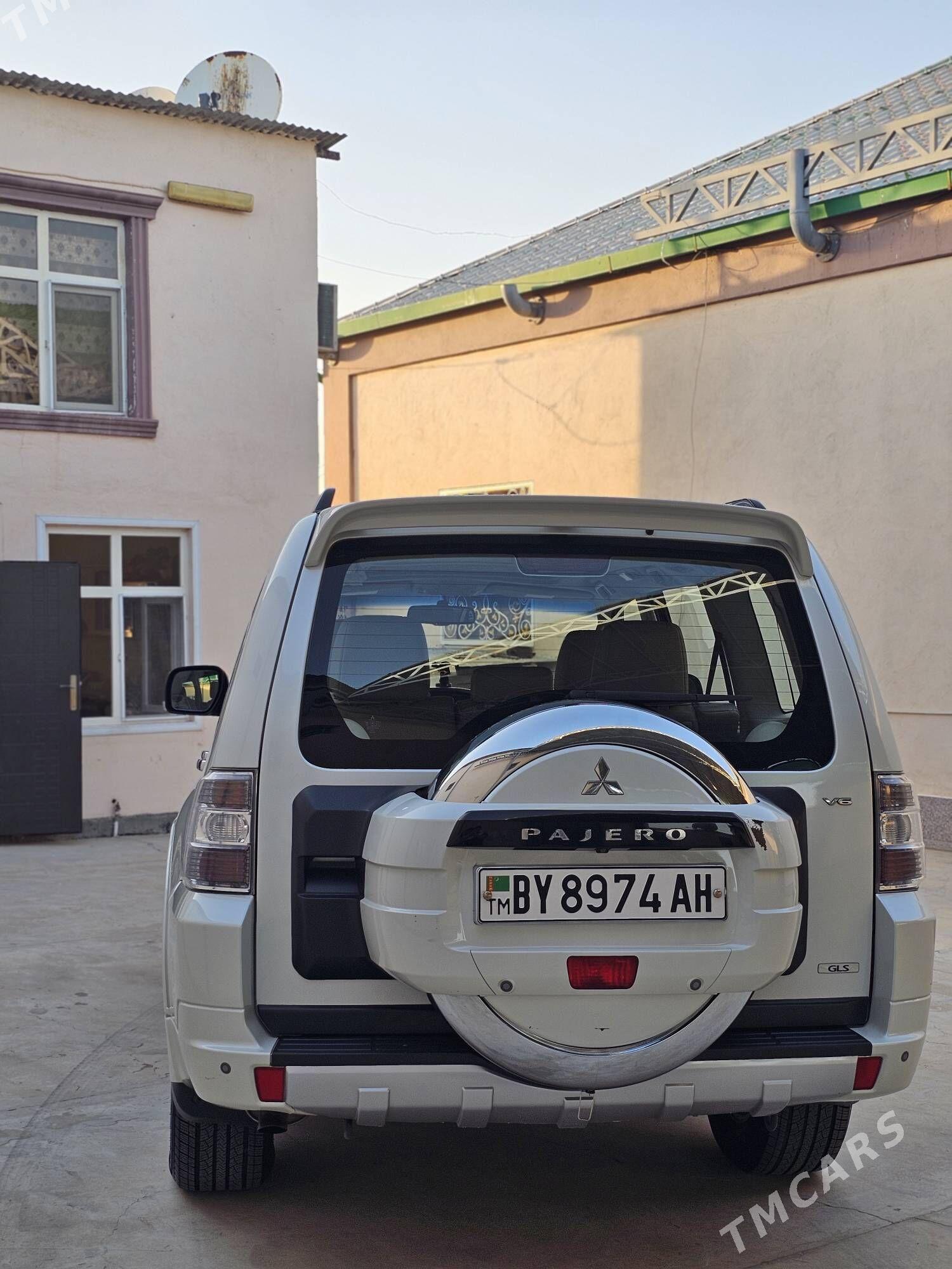 Mitsubishi Pajero 2014 - 275 000 TMT - Ашхабад - img 1