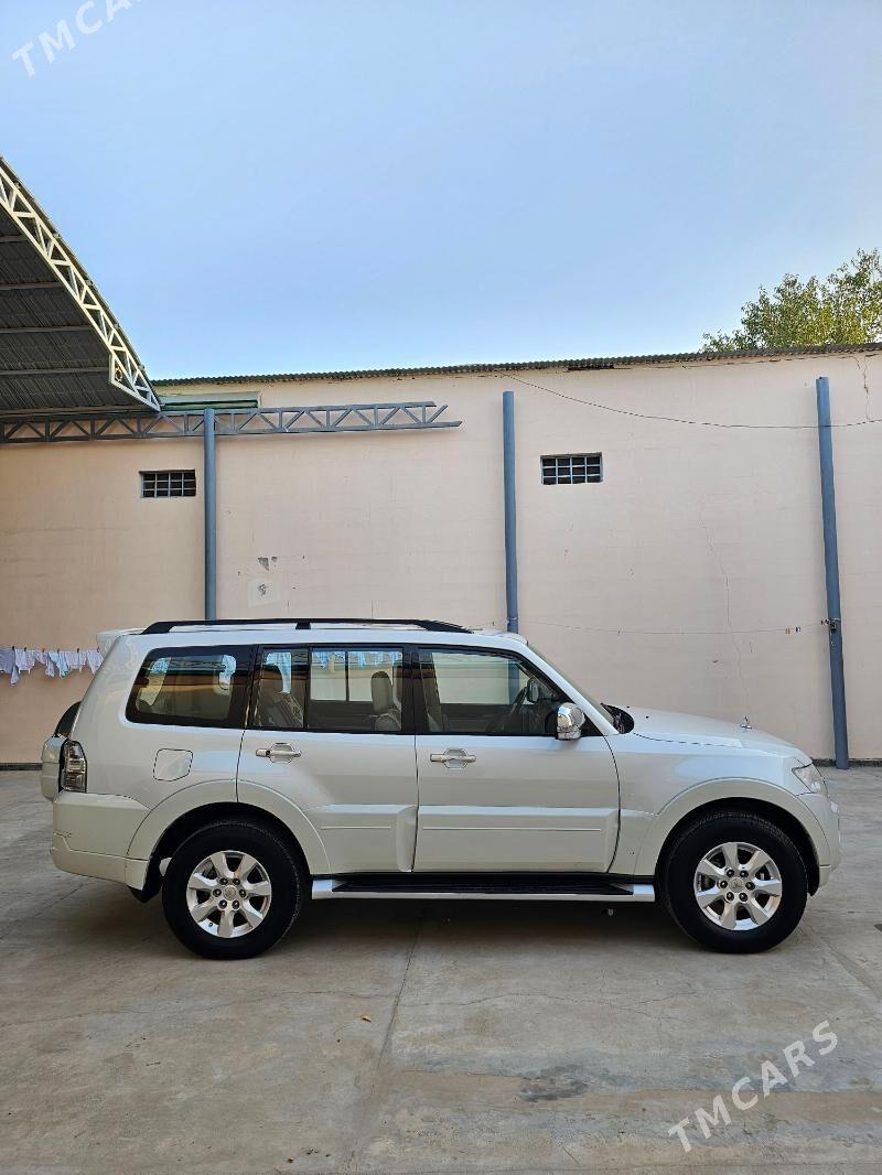 Mitsubishi Pajero 2014 - 275 000 TMT - Ашхабад - img 5