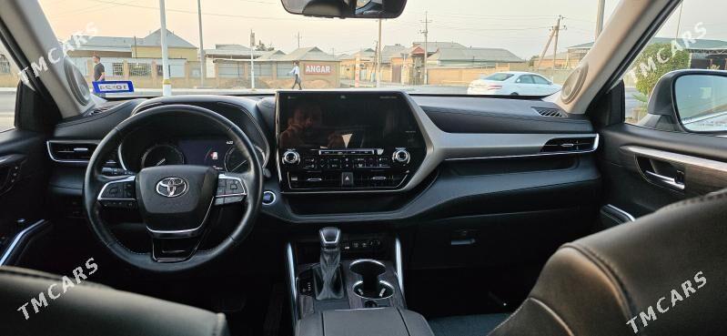 Toyota Highlander 2021 - 560 000 TMT - Мары - img 3
