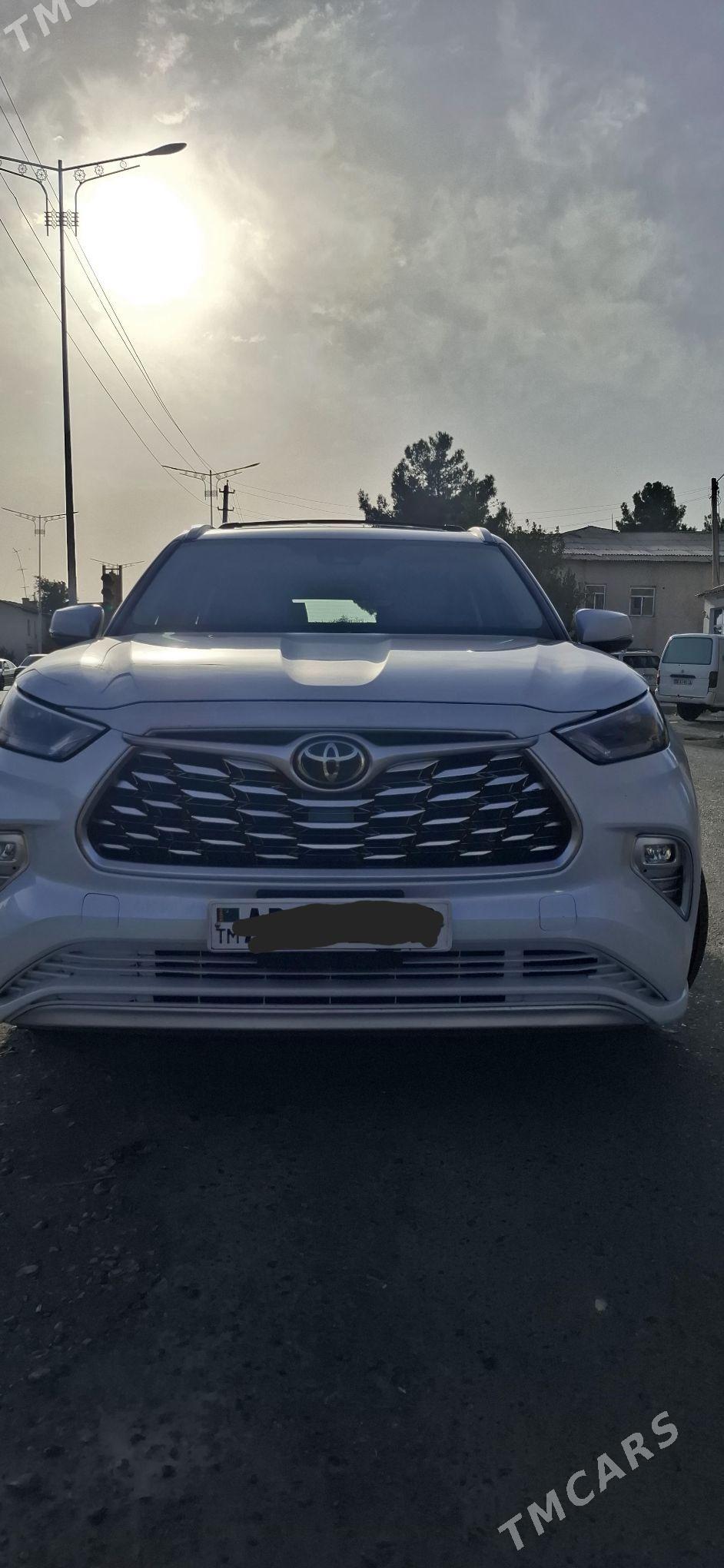 Toyota Highlander 2022 - 600 000 TMT - Туркменабат - img 2