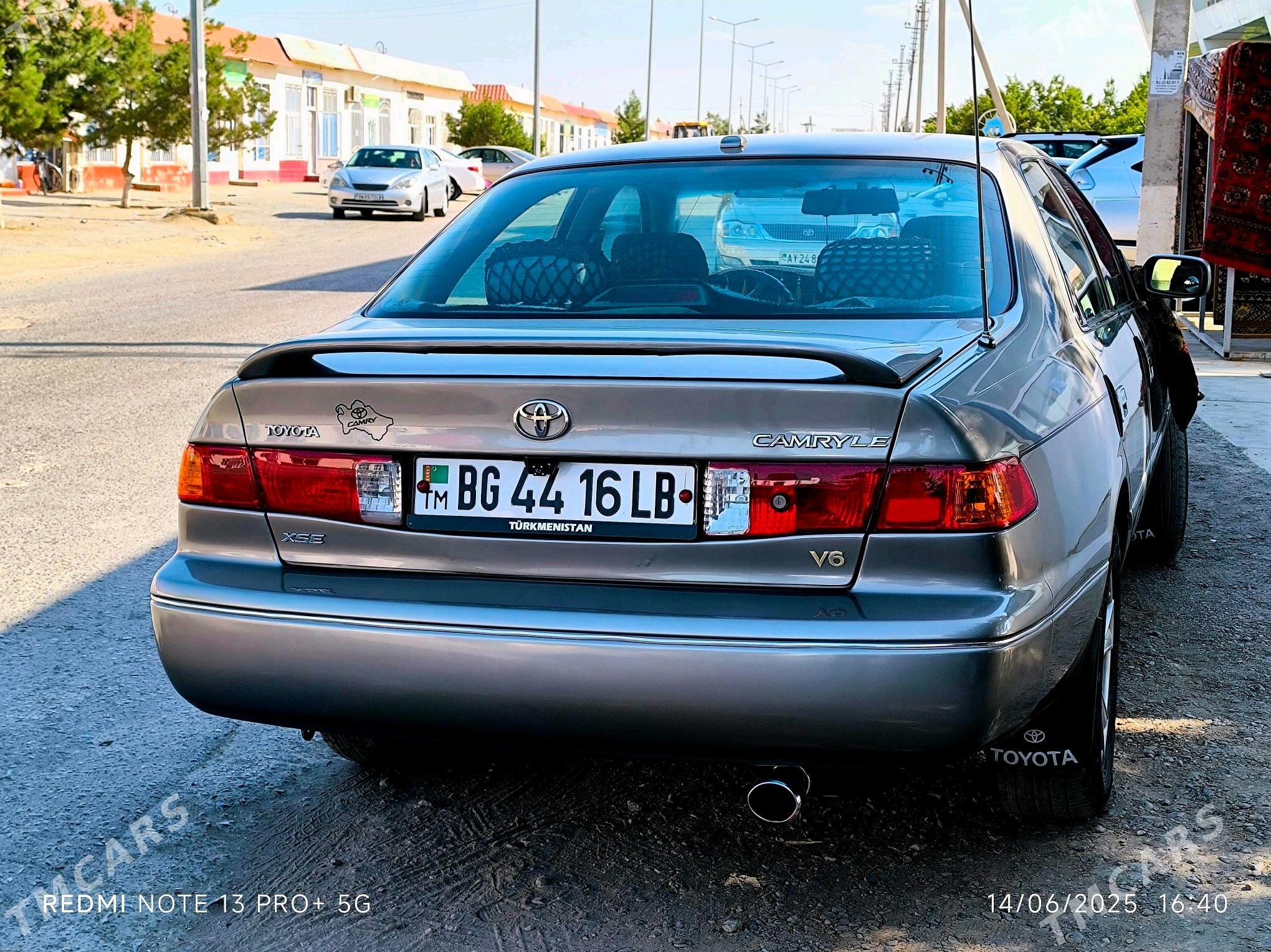 Toyota Camry 2000 - 190 000 TMT - Seýdi - img 8