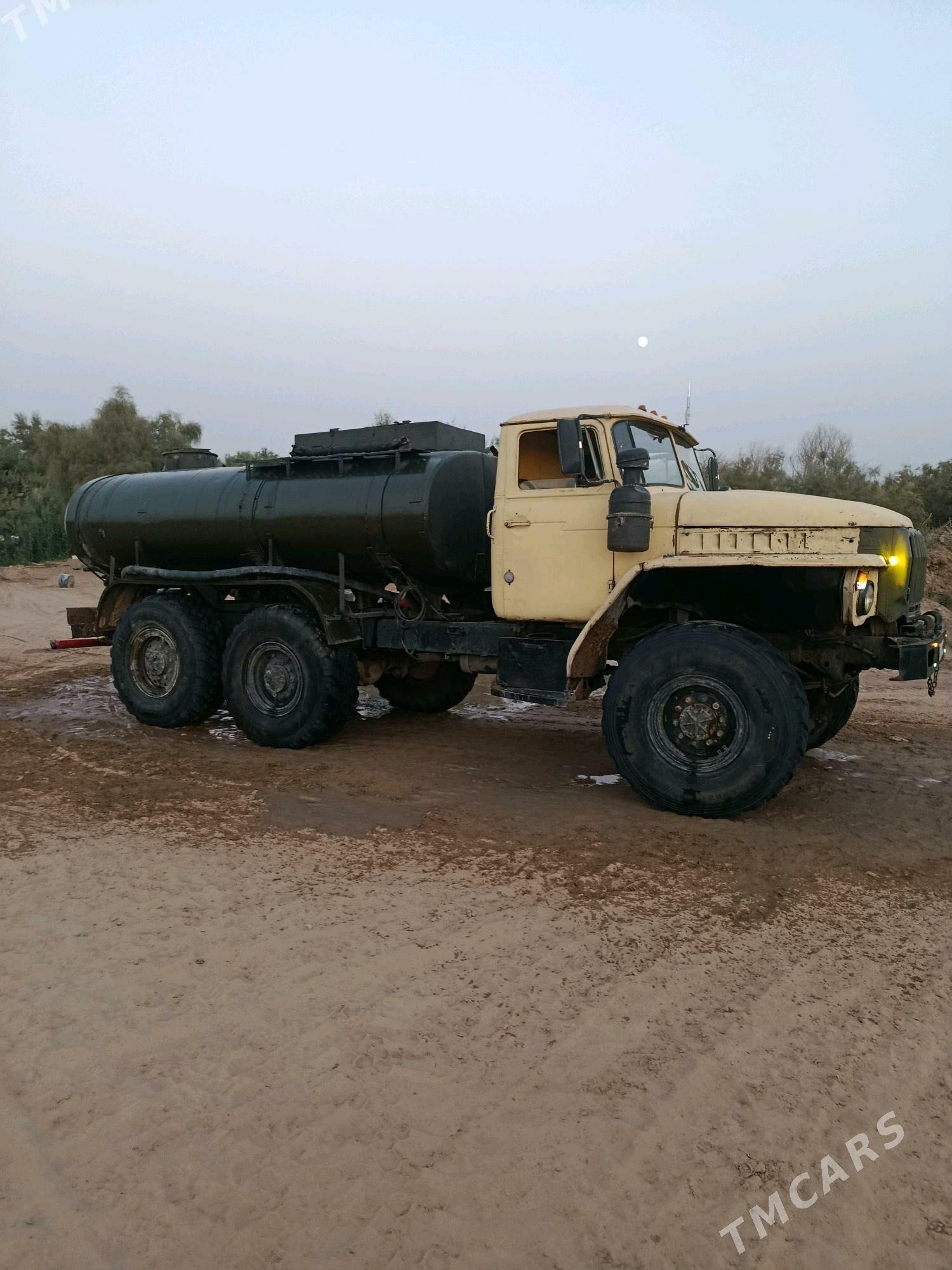 Ural 5557 1990 - 130 000 TMT - Мургап - img 3