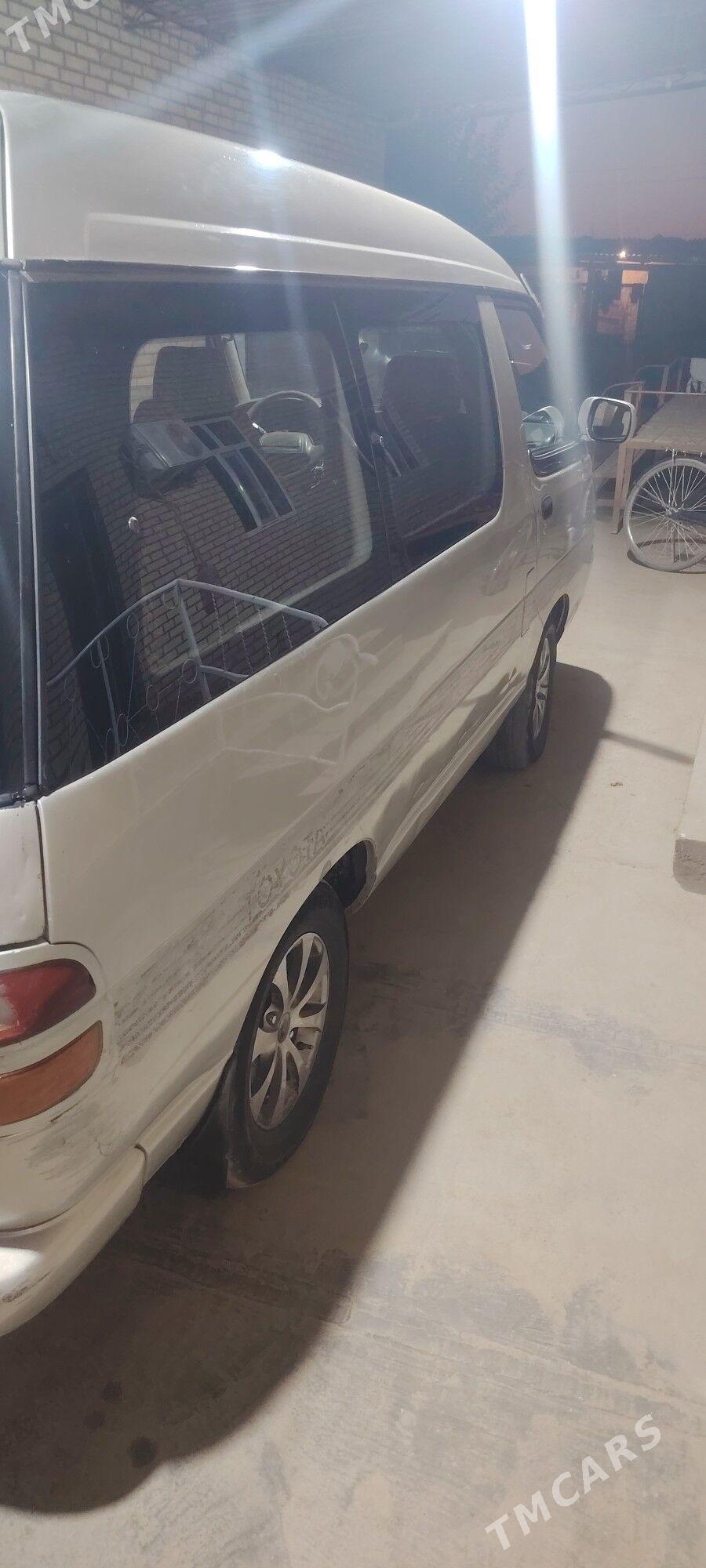 Toyota Town Ace 1993 - 32 000 TMT - Türkmengala - img 2