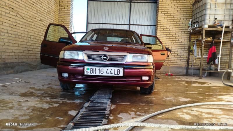 Opel Vectra 1992 - 36 000 TMT - Фарап - img 6