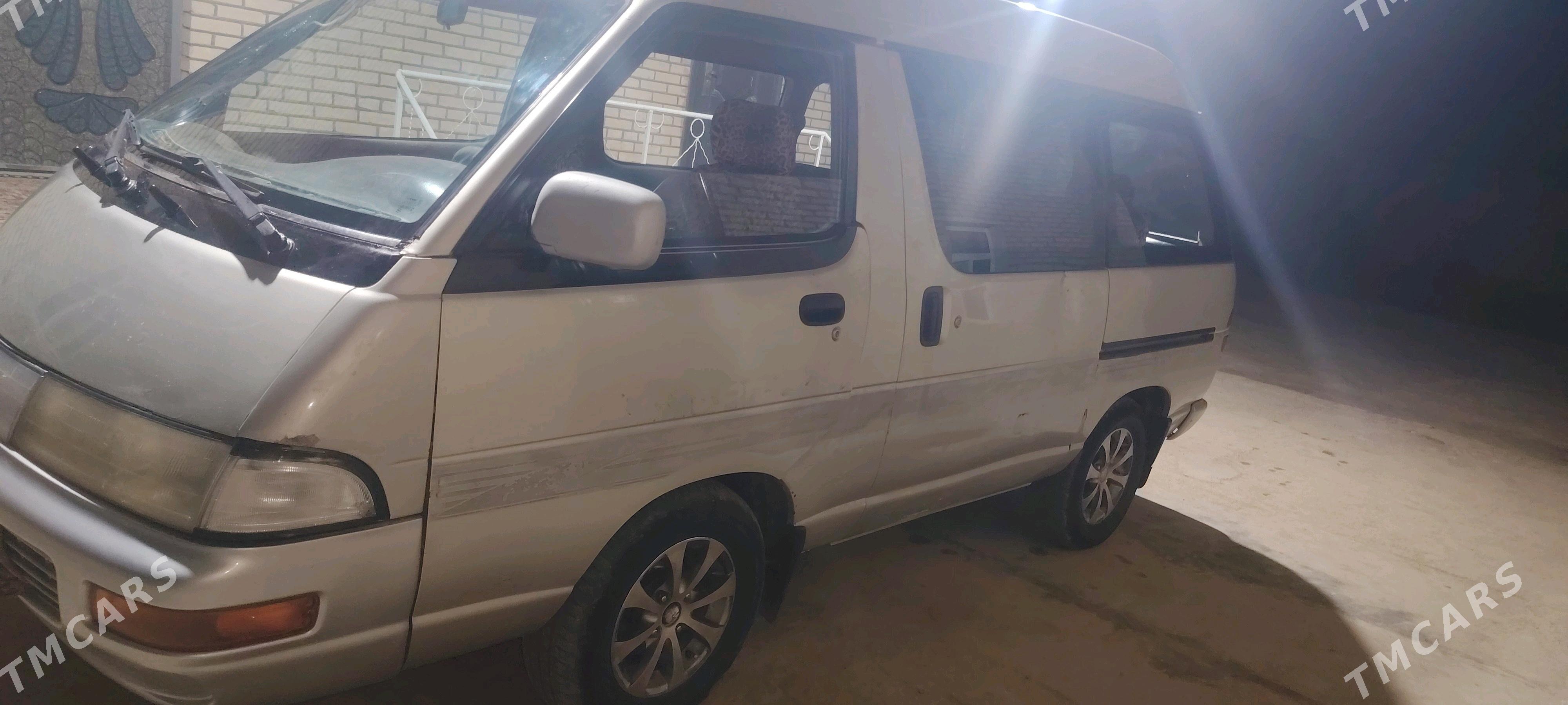 Toyota Town Ace 1993 - 32 000 TMT - Türkmengala - img 7