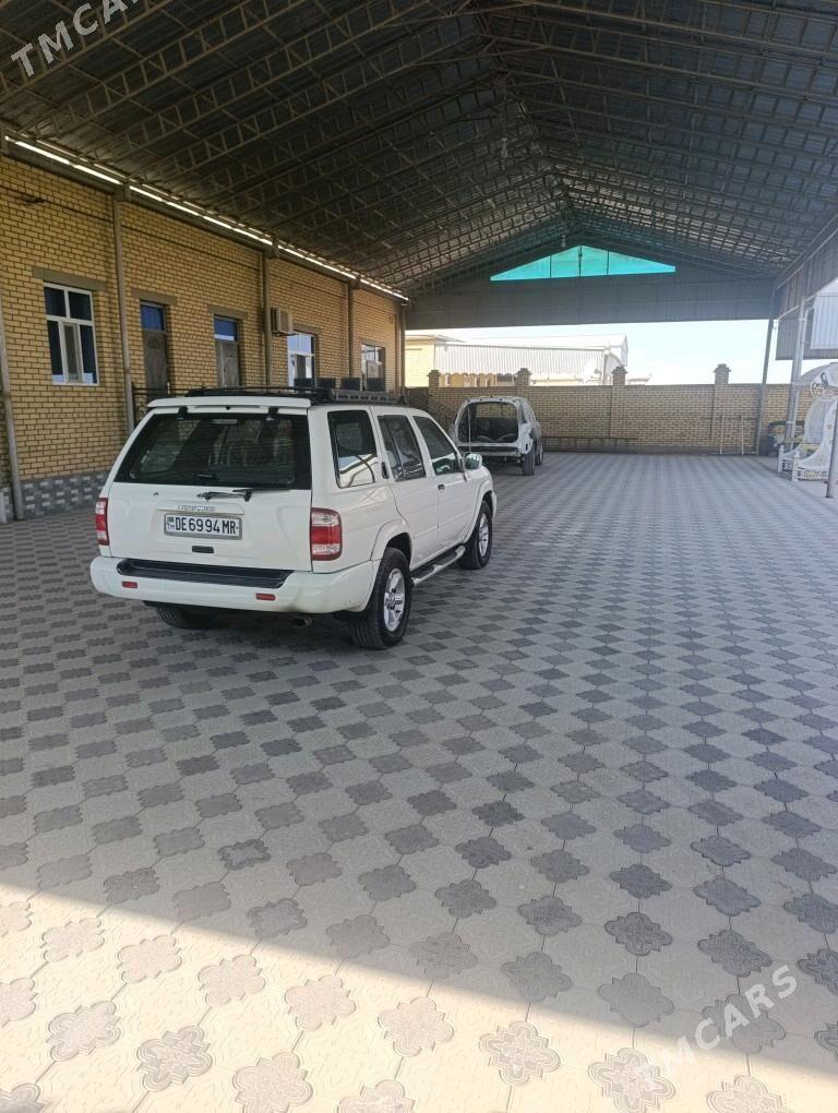 Nissan Pathfinder 2001 - 120 000 TMT - Baýramaly - img 6