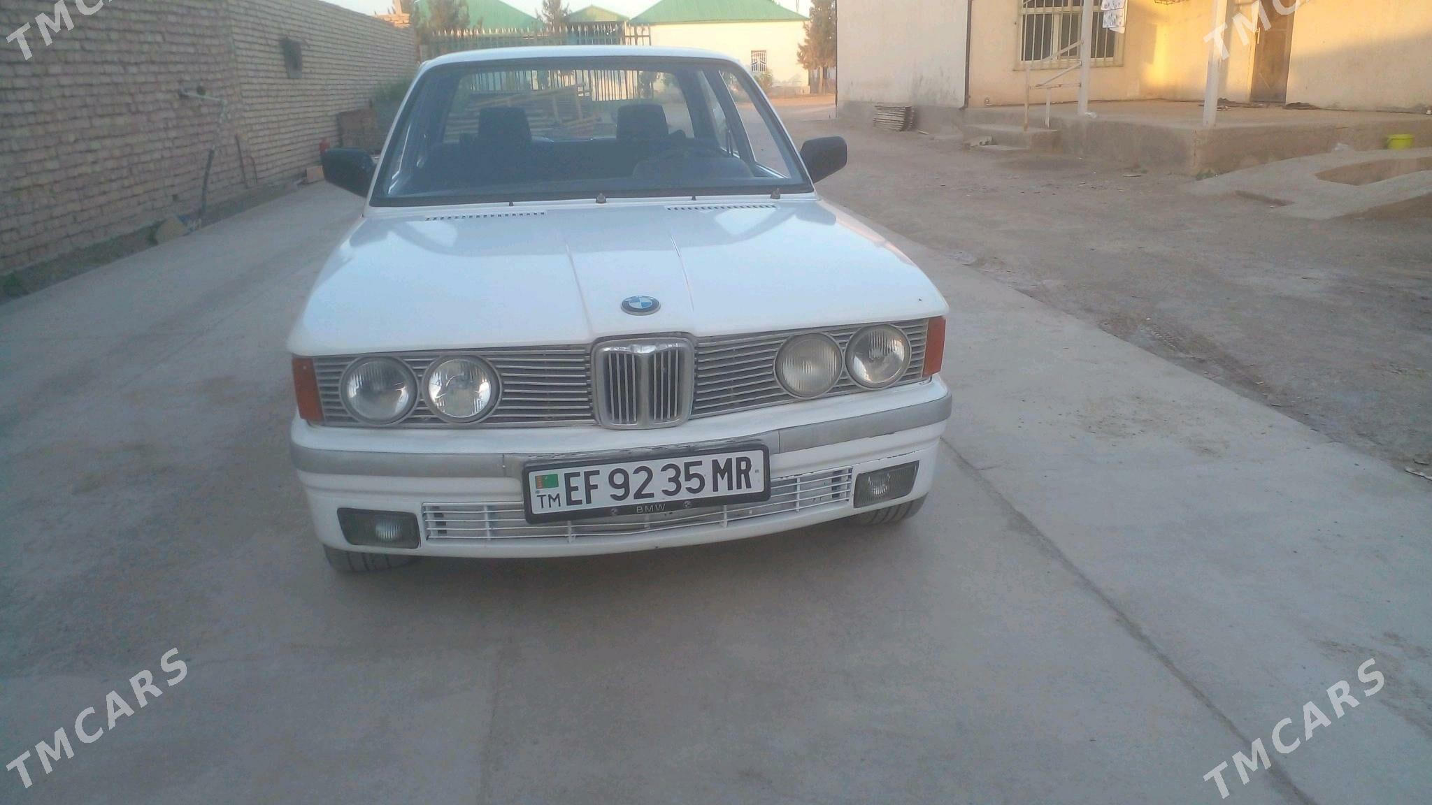 BMW 325 1982 - 32 000 TMT - Мары - img 5