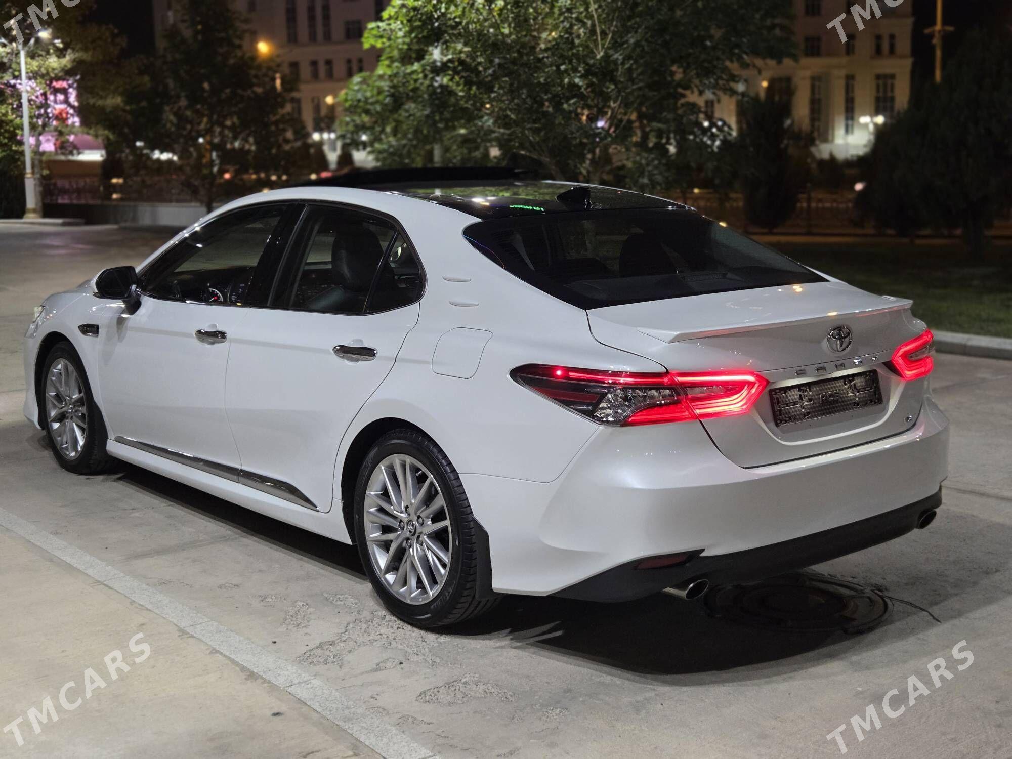 Toyota Camry 2020 - 440 000 TMT - Ашхабад - img 8