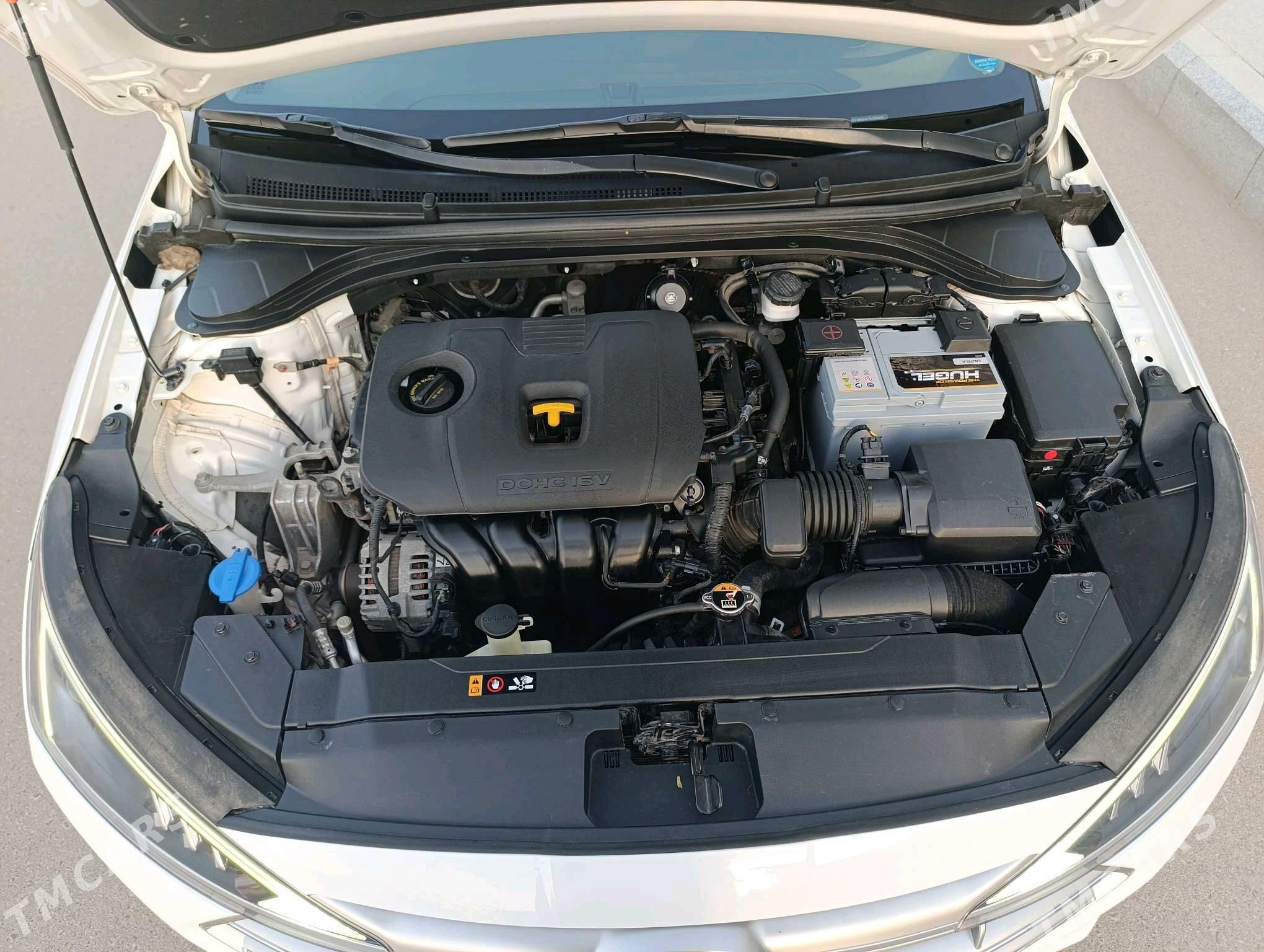 Hyundai Elantra 2019 - 245 000 TMT - Айтакова (ул. Огузхана) - img 3