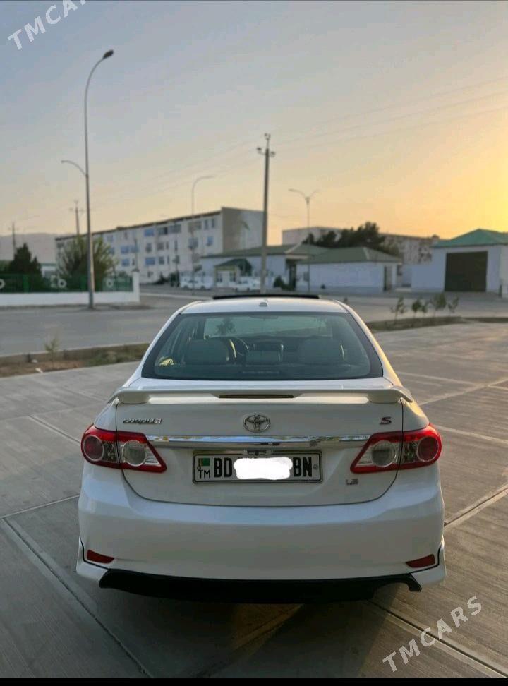 Toyota Corolla 2011 - 165 000 TMT - Gyzylarbat - img 2