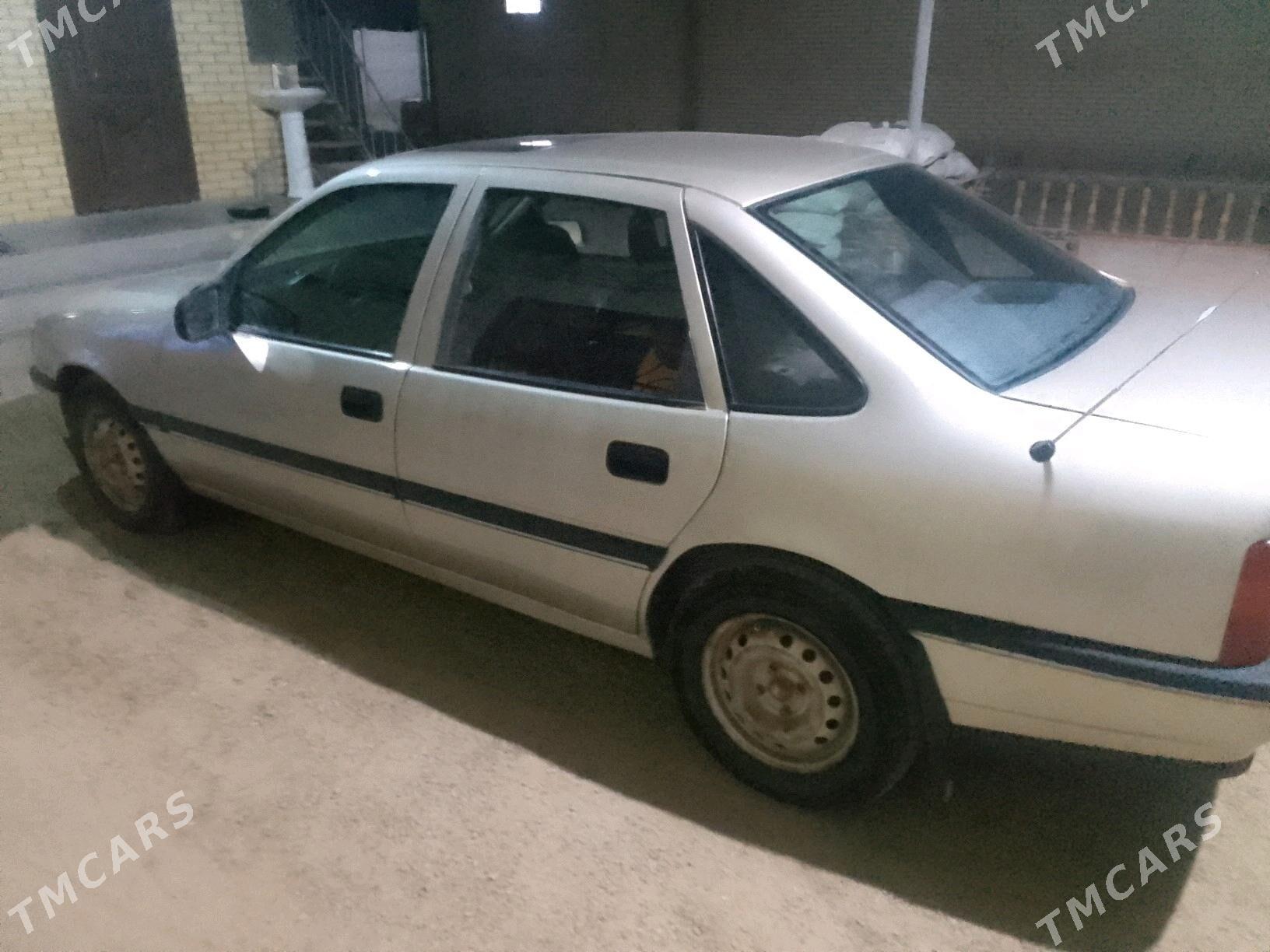 Opel Vectra 1992 - 45 000 TMT - Sakarçäge - img 2