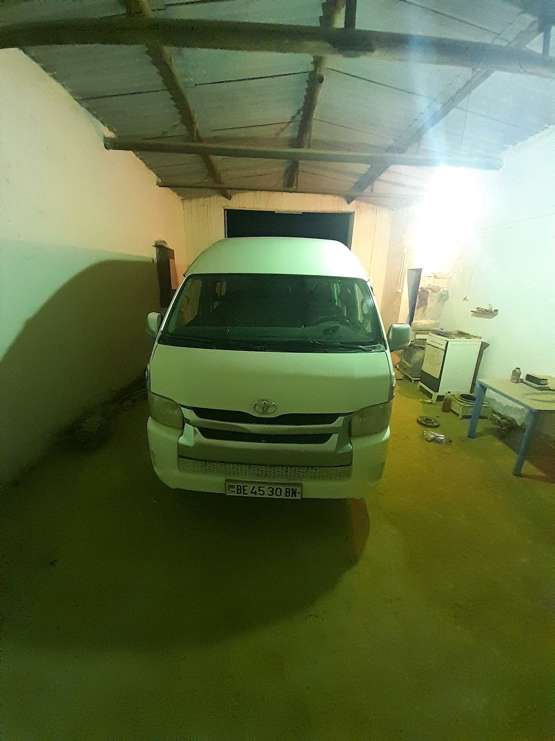 Toyota Hiace 2008 - 360 000 TMT - Balkanabat - img 3