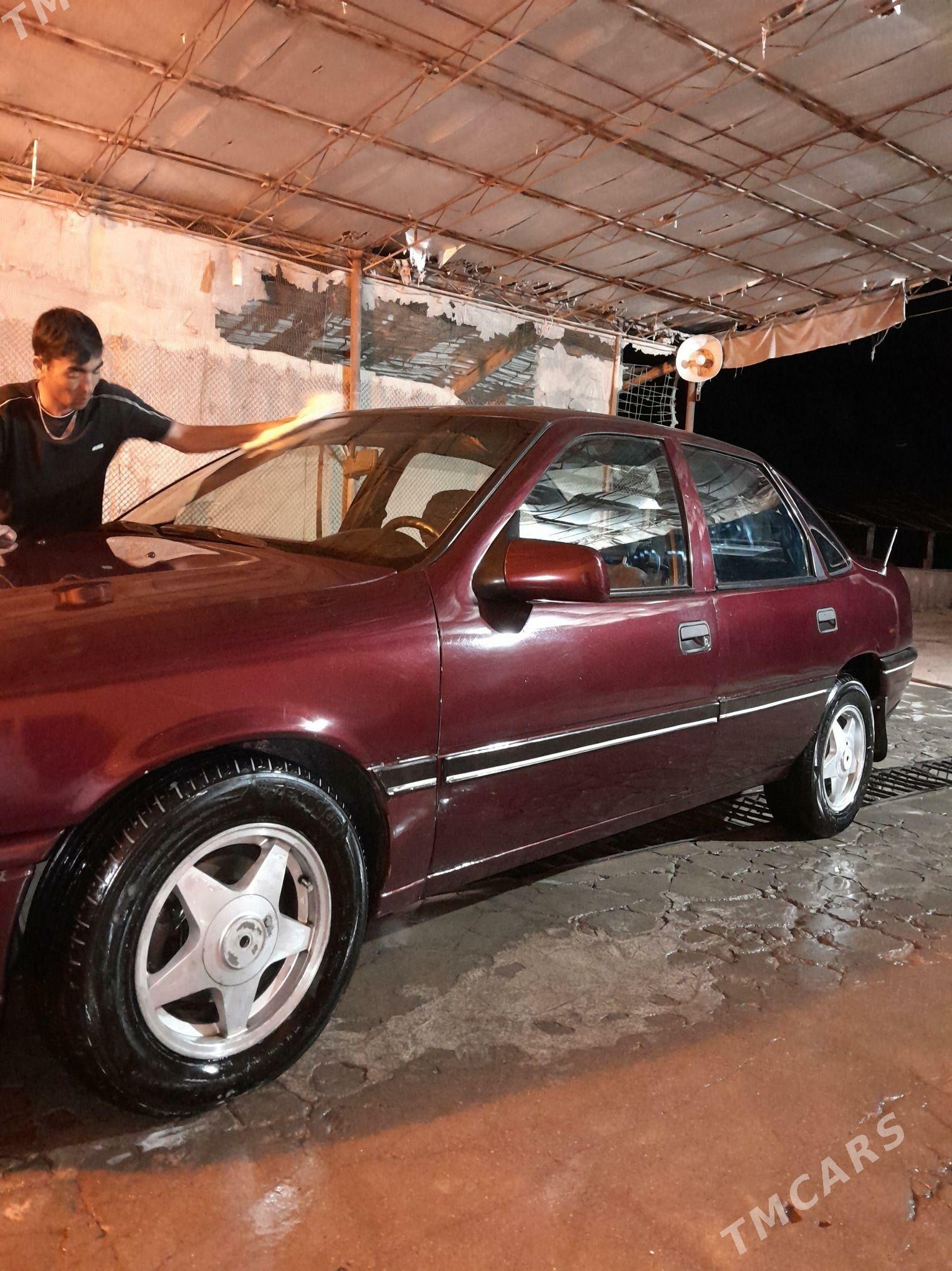 Opel Vectra 1991 - 40 000 TMT - Farap - img 9