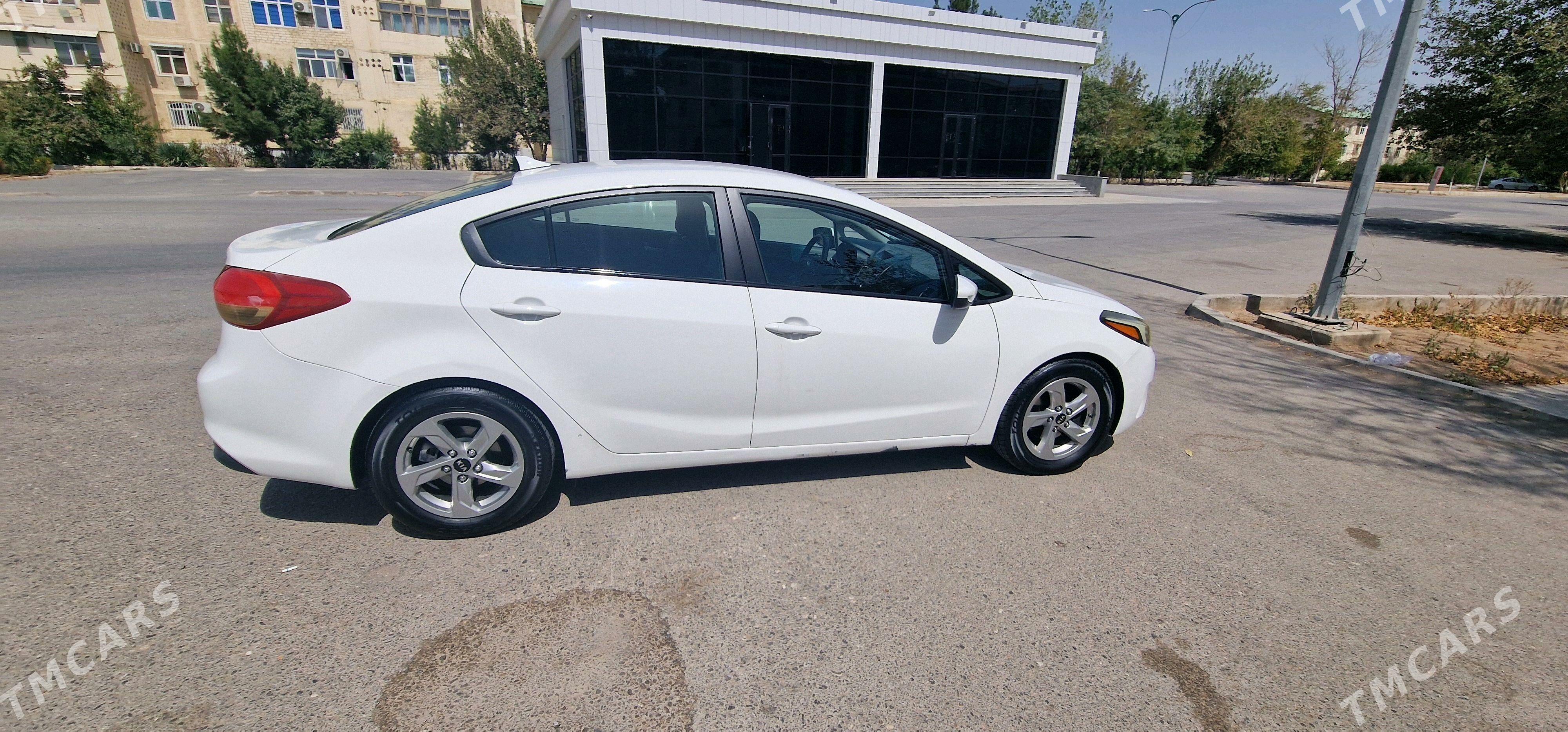 Kia Forte 2018 - 192 000 TMT - Ашхабад - img 3