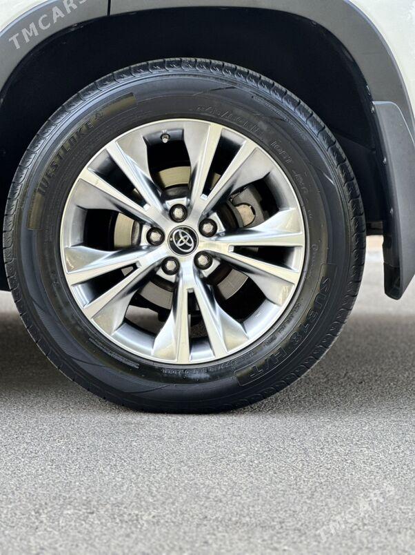 Toyota Highlander 2018 - 430 000 TMT - Ак-Бугдайский этрап - img 5