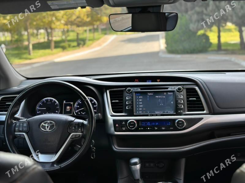 Toyota Highlander 2018 - 430 000 TMT - Ак-Бугдайский этрап - img 10