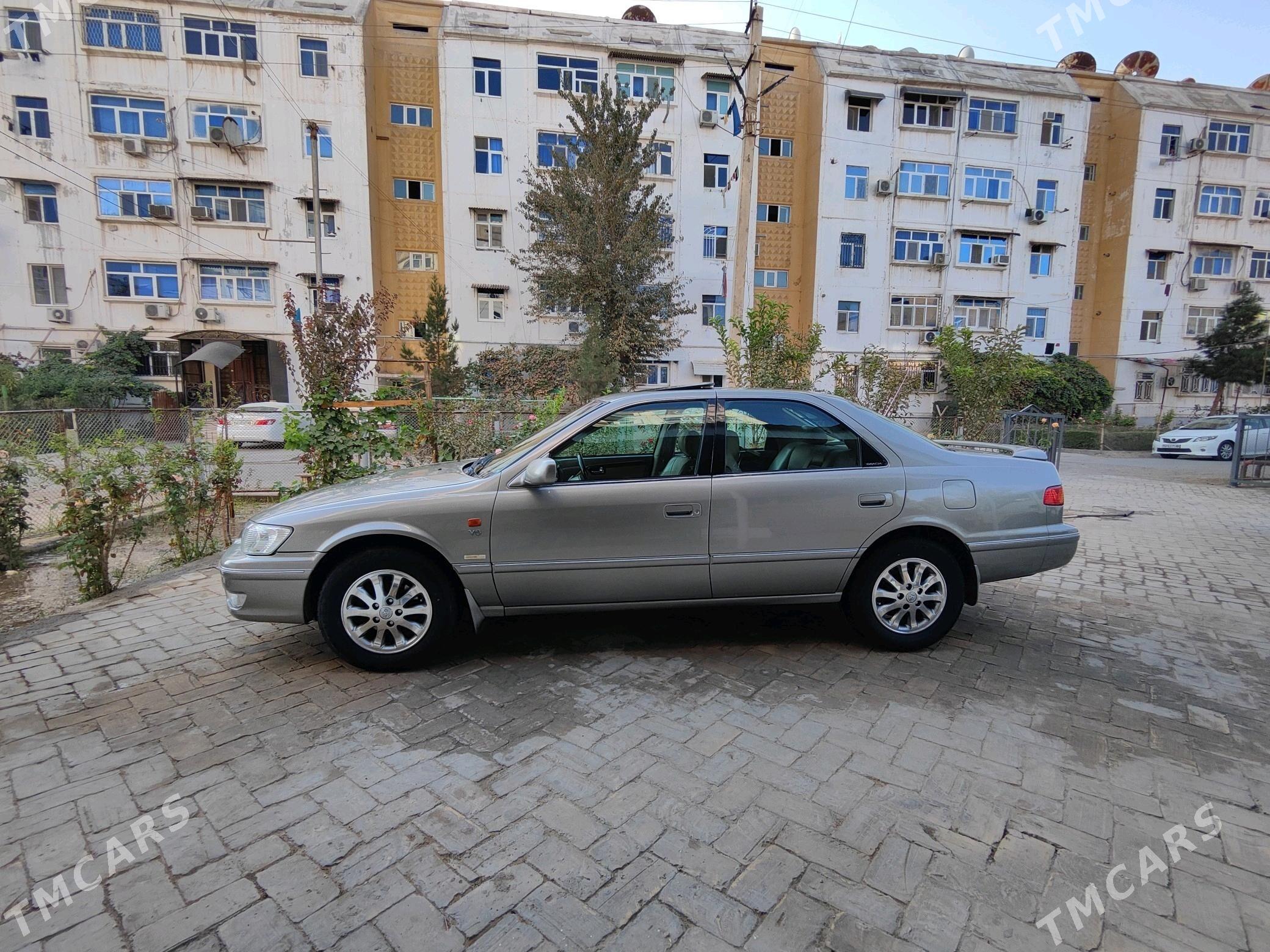 Toyota Camry 2000 - 185 000 TMT - Baýramaly - img 2