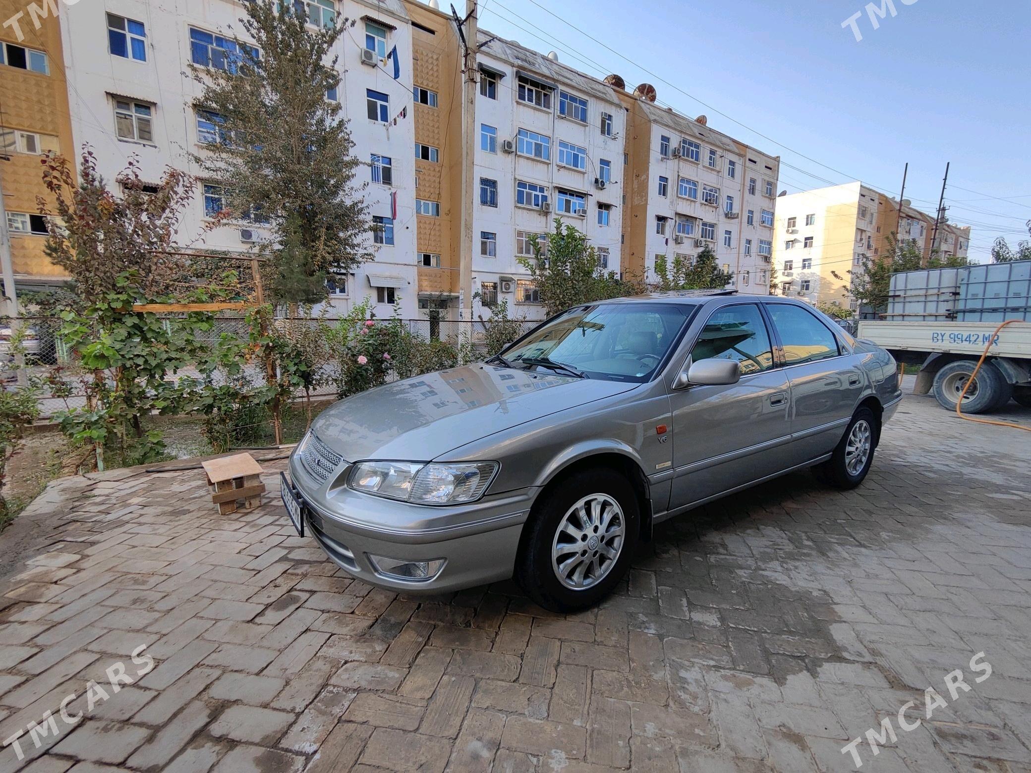 Toyota Camry 2000 - 185 000 TMT - Baýramaly - img 3