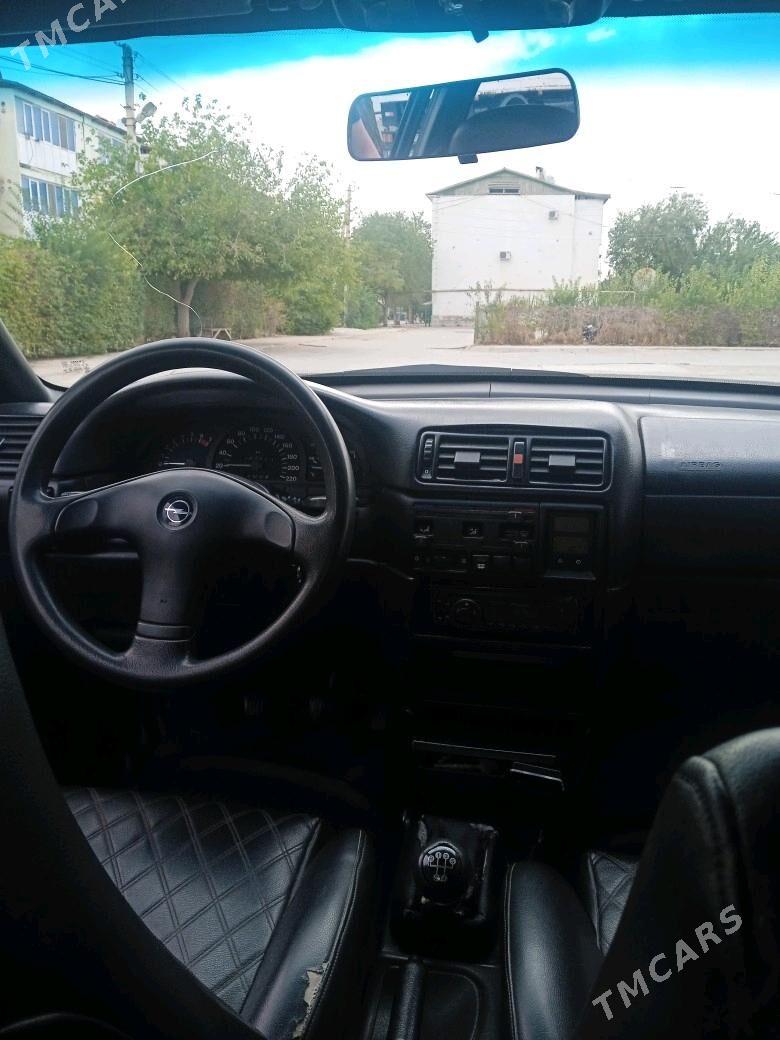 Opel Vectra 1990 - 35 000 TMT - Balkanabat - img 4