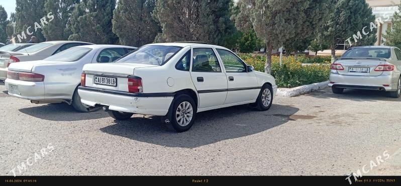 Opel Vectra 1993 - 33 000 TMT - Дянев - img 6