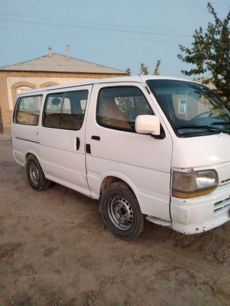 Toyota Hiace 1994 - 50 000 TMT - Мары - img 4