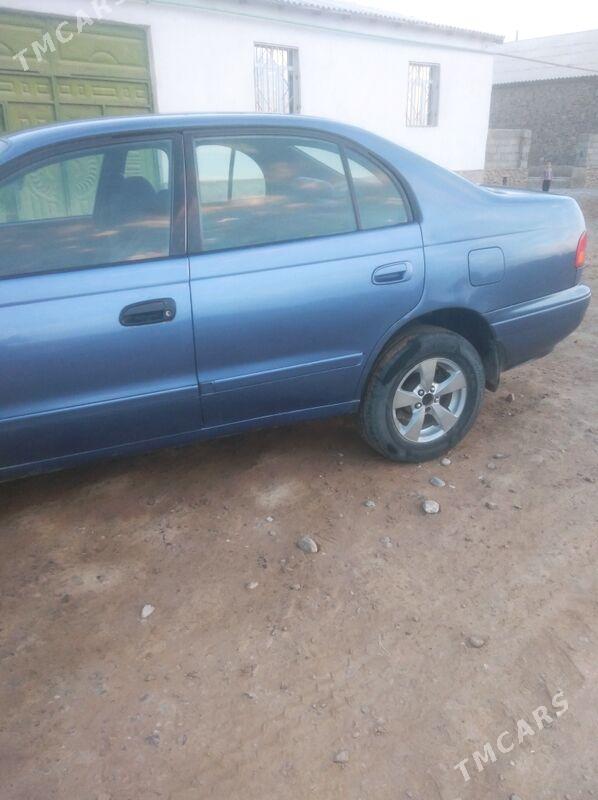Toyota Carina 1997 - 70 000 TMT - Köýtendag - img 3