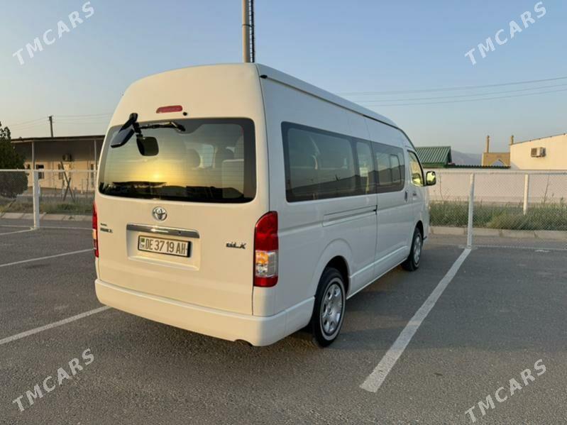 Toyota Hiace 2017 - 560 000 TMT - Gyzylarbat - img 8