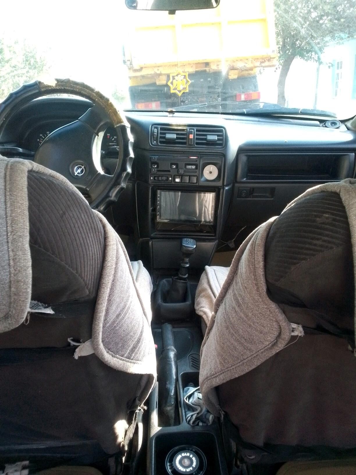 Opel Vectra 1991 - 23 000 TMT - Ёлётен - img 1