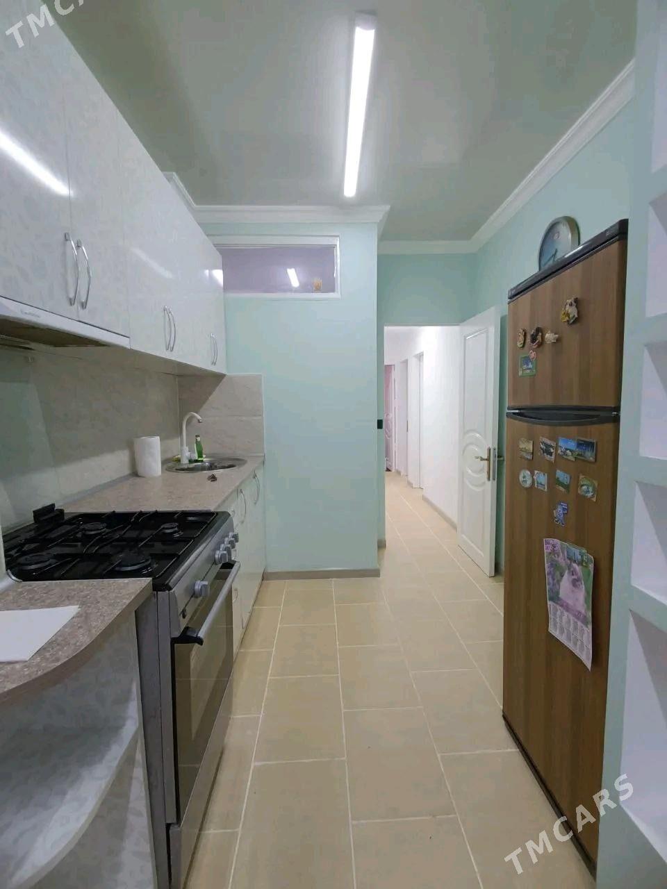 ЛАХУТИ 3 КОМ 1 ЭТАЖ - Aşgabat - img 4