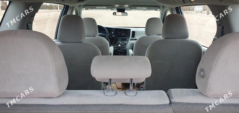 Toyota Sienna 2020 - 405 000 TMT - Daşoguz - img 8