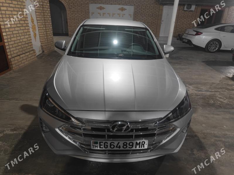 Hyundai Elantra 2019 - 190 000 TMT - Мары - img 3
