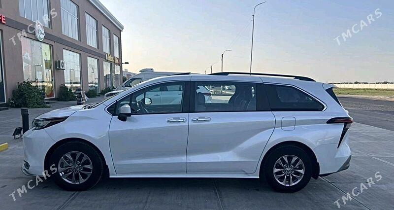 Toyota Sienna 2021 - 475 000 TMT - Мары - img 5