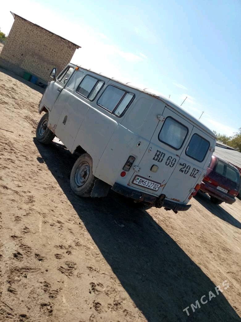 UAZ 452 1991 - 16 000 TMT - Türkmenbaşy etr. - img 2