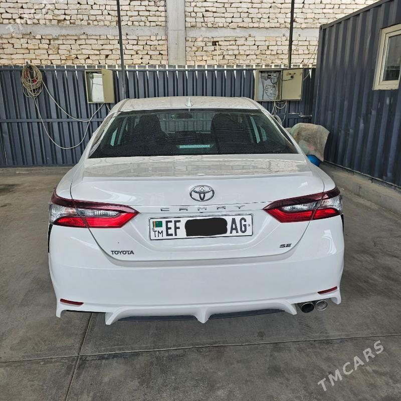 Toyota Camry 2021 - 315 000 TMT - Aşgabat - img 4