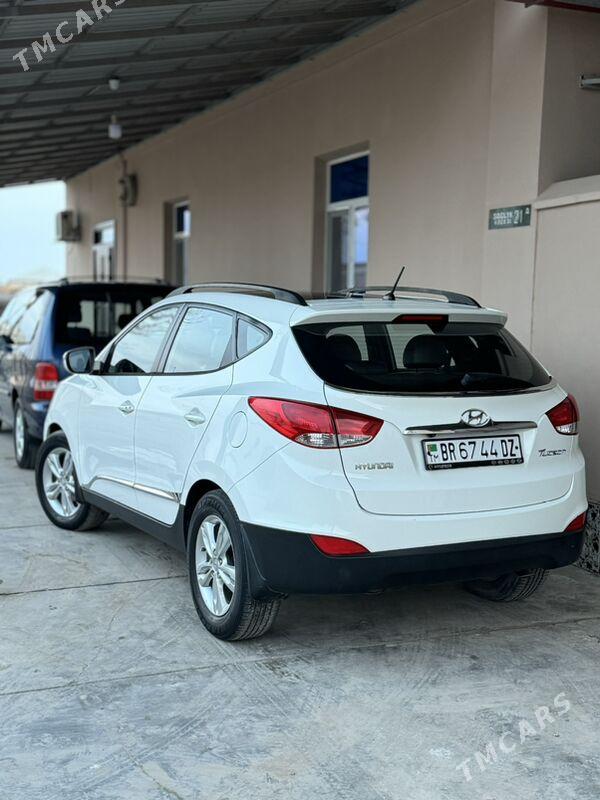 Hyundai Tucson 2011 - 180 000 TMT - Daşoguz - img 2