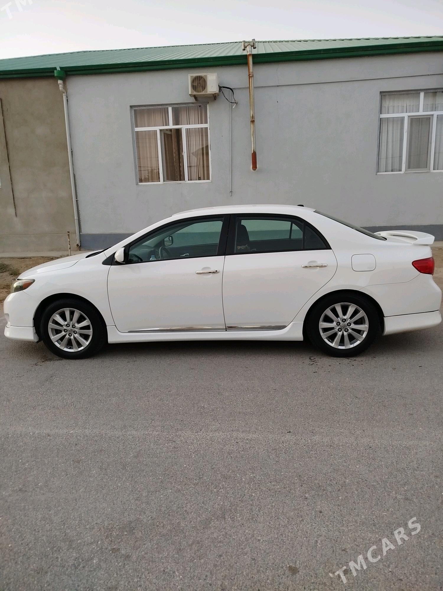 Toyota Corolla 2010 - 154 000 TMT - Чоганлы - img 5