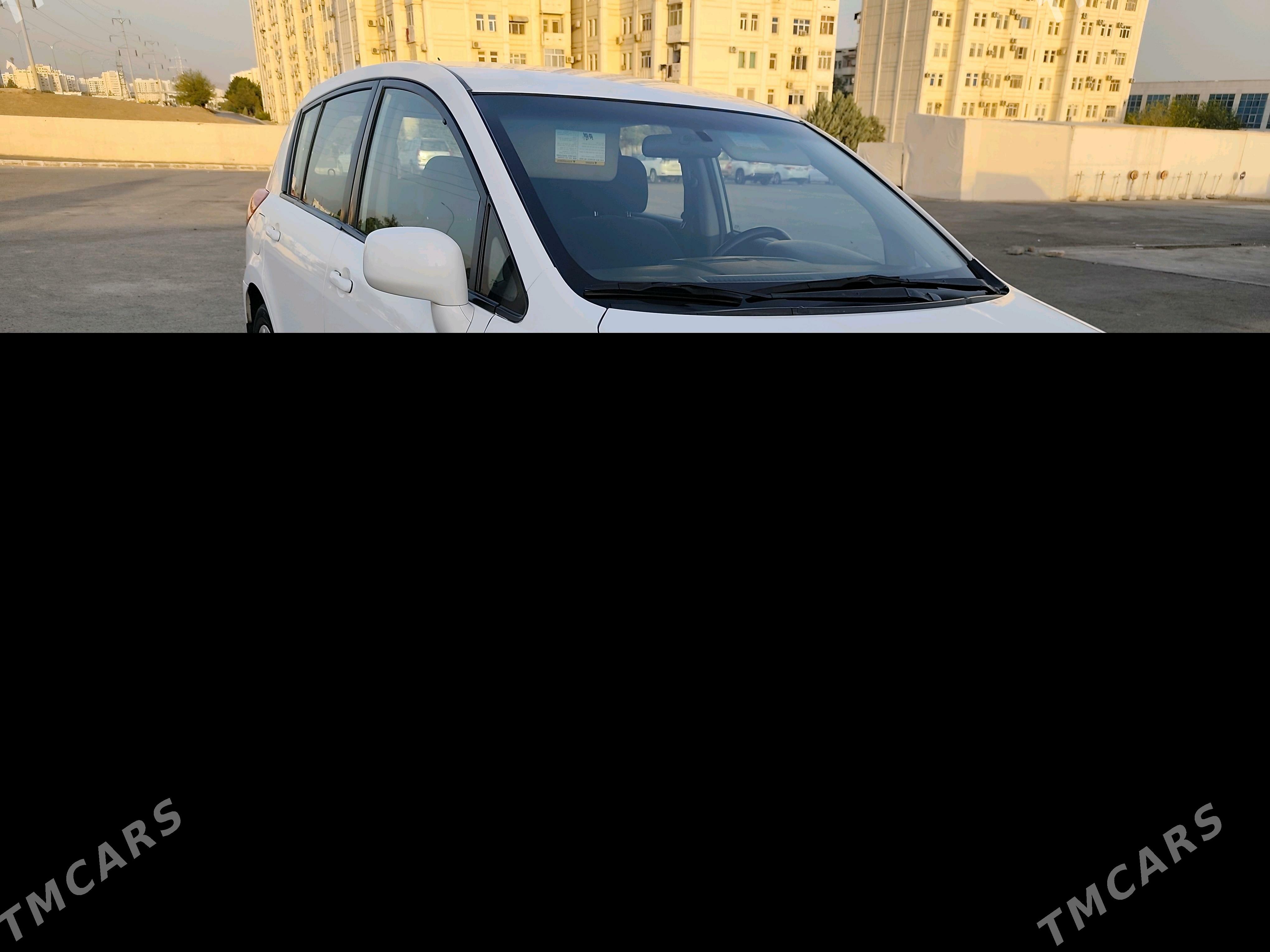 Nissan Versa 2010 - 140 000 TMT - 2 мкр - img 4
