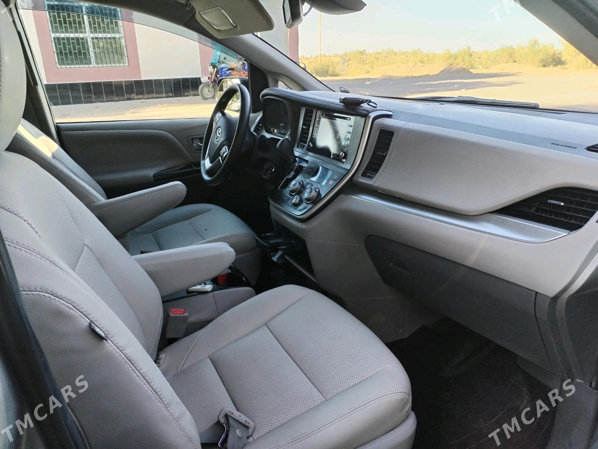 Toyota Sienna 2020 - 410 000 TMT - Farap - img 5