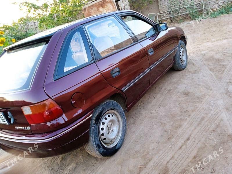 Opel Astra 1992 - 22 000 TMT - Кёнеургенч - img 4