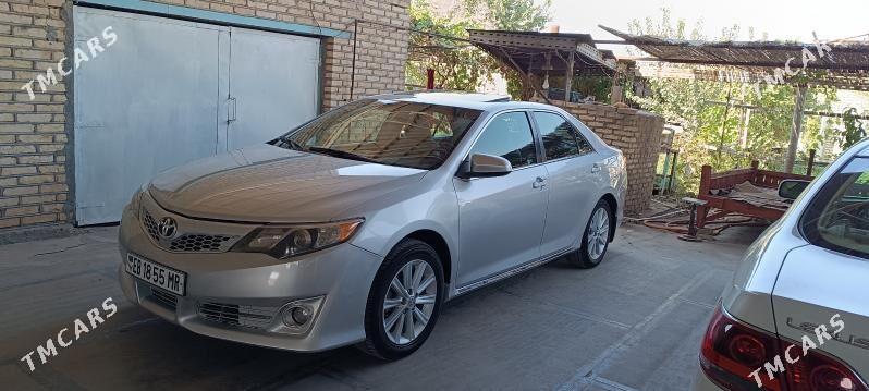 Toyota Camry 2013 - 245 000 TMT - Мары - img 2